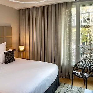 Hotel First Tour Eiffel, Paris