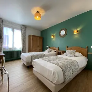 ** Hotel Restaurant Le Grillon France